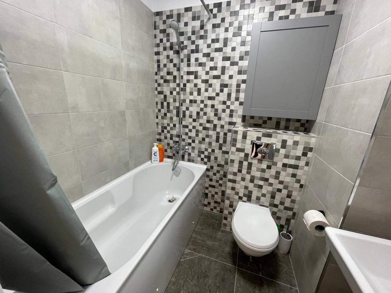 Moghioros Residence C3 ブカレスト エクステリア 写真